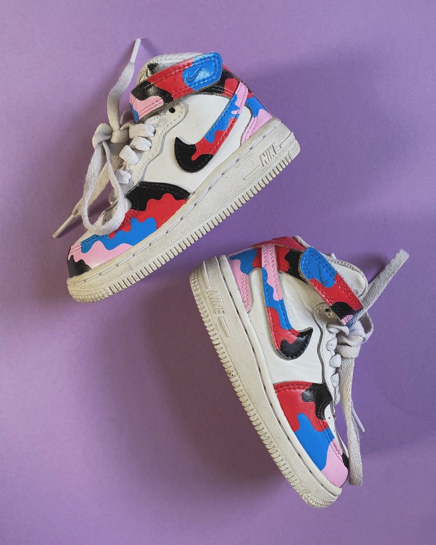 Nike Hi-top Kids Trainers (size 4)