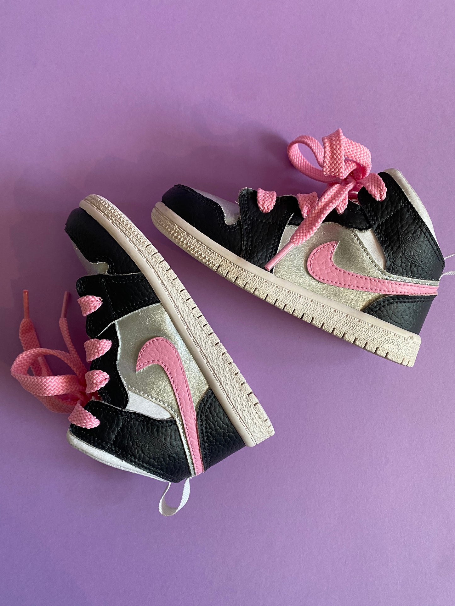 Nike Jordans Kids Trainers (size 7)