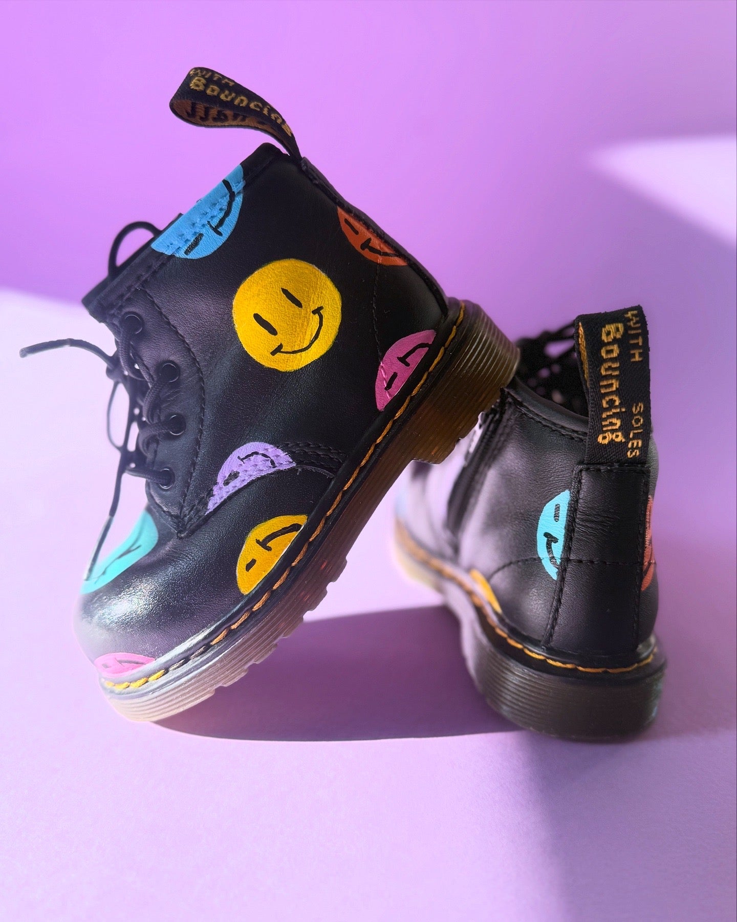 Dr. Martens Smiley Face Boots (kids UK 5)