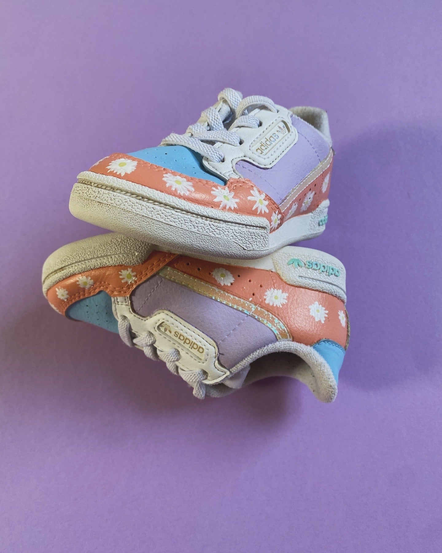 Adidas Kids Trainers (kids size 6)