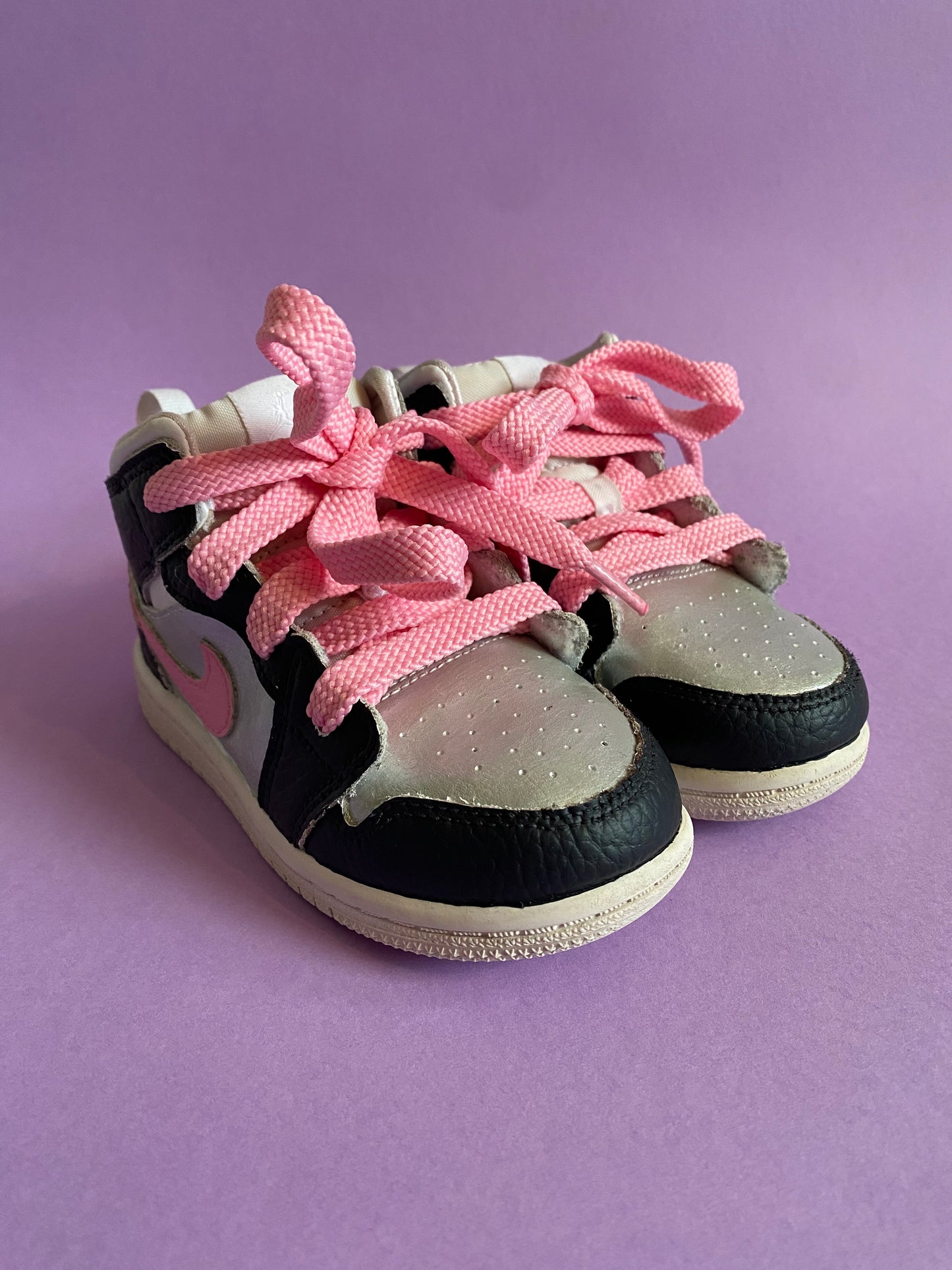 Nike Jordans Kids Trainers (size 7)