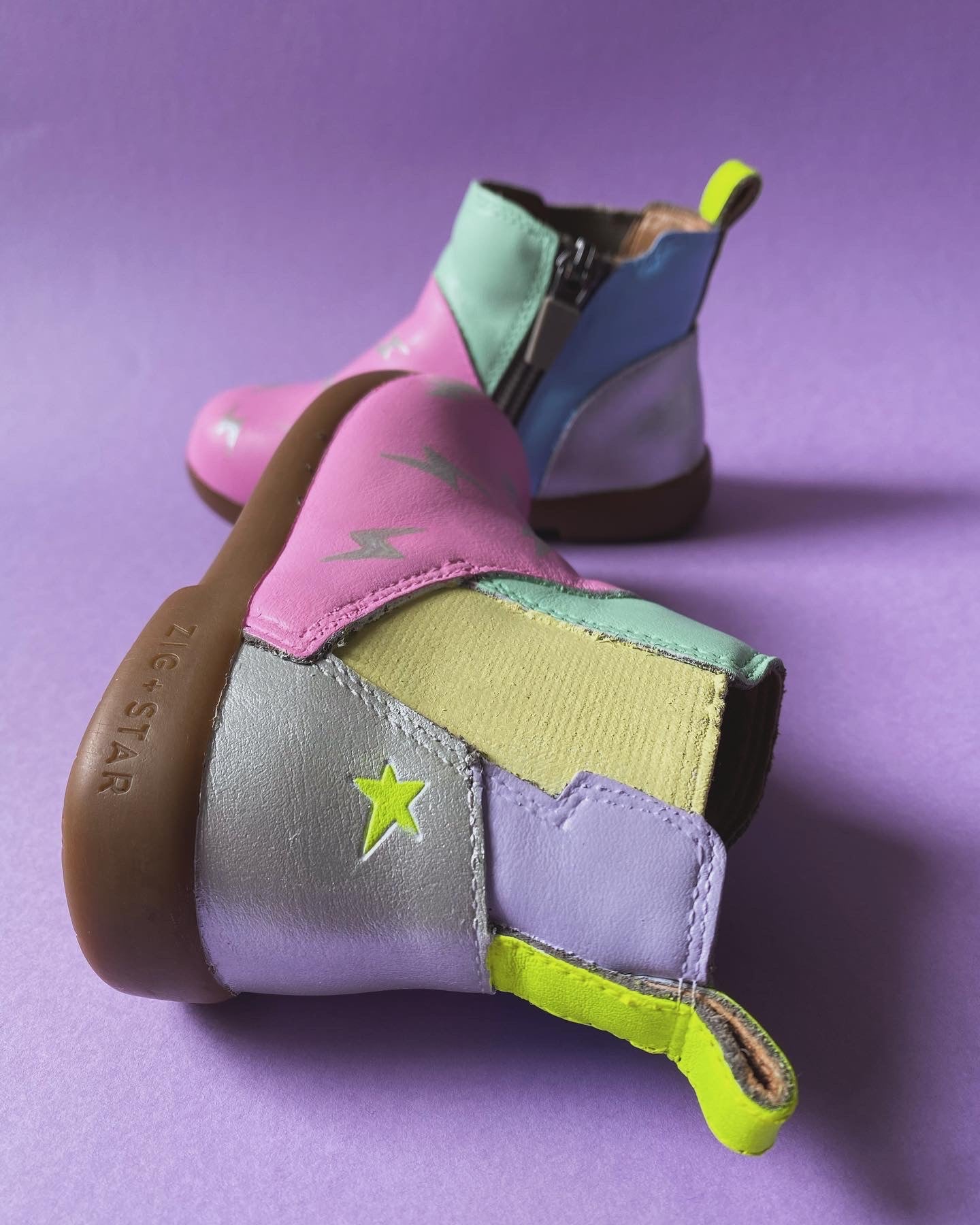 Zig + Star Kids Leather Boots (size 5)