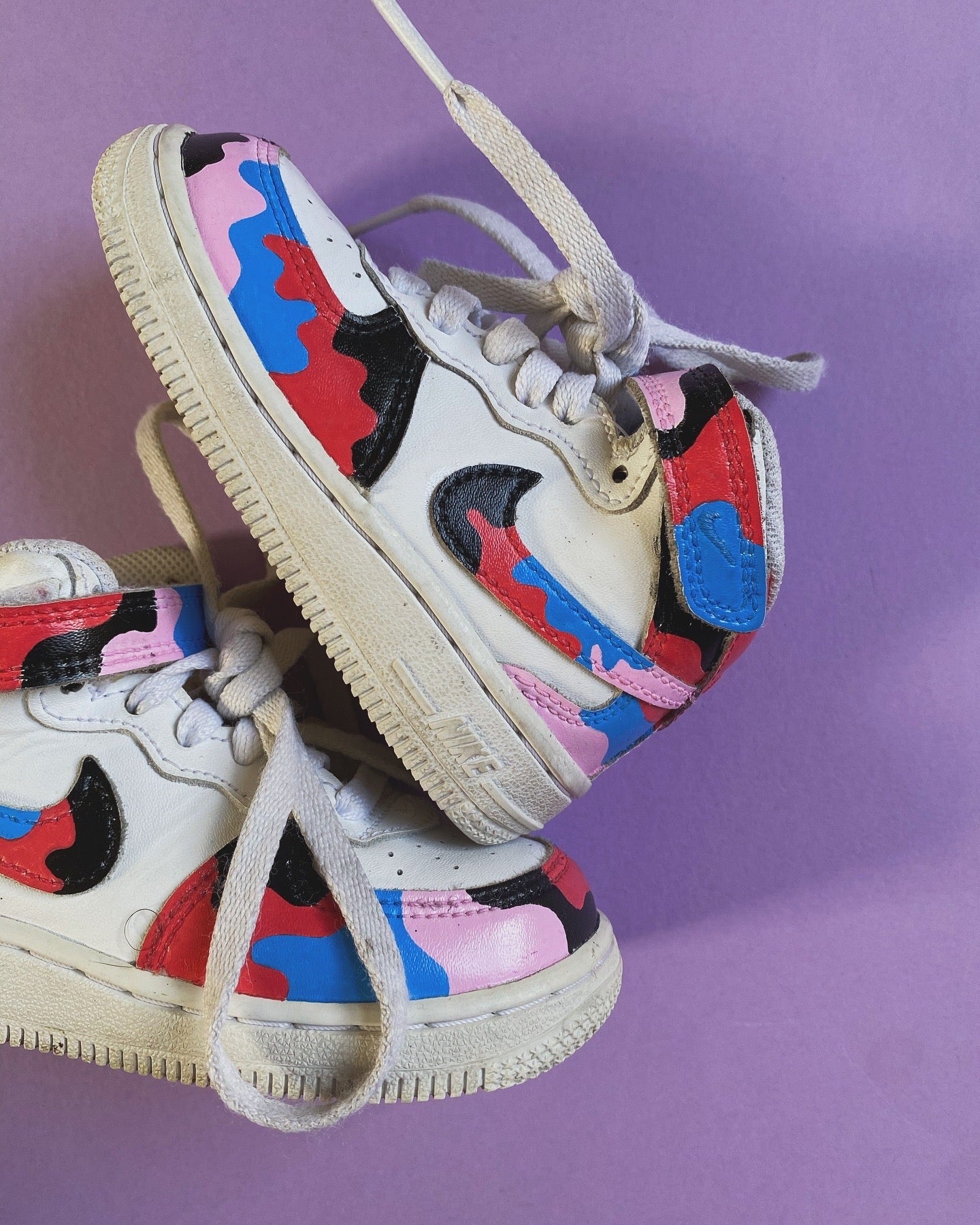 Nike Hi-top Kids Trainers (size 4)