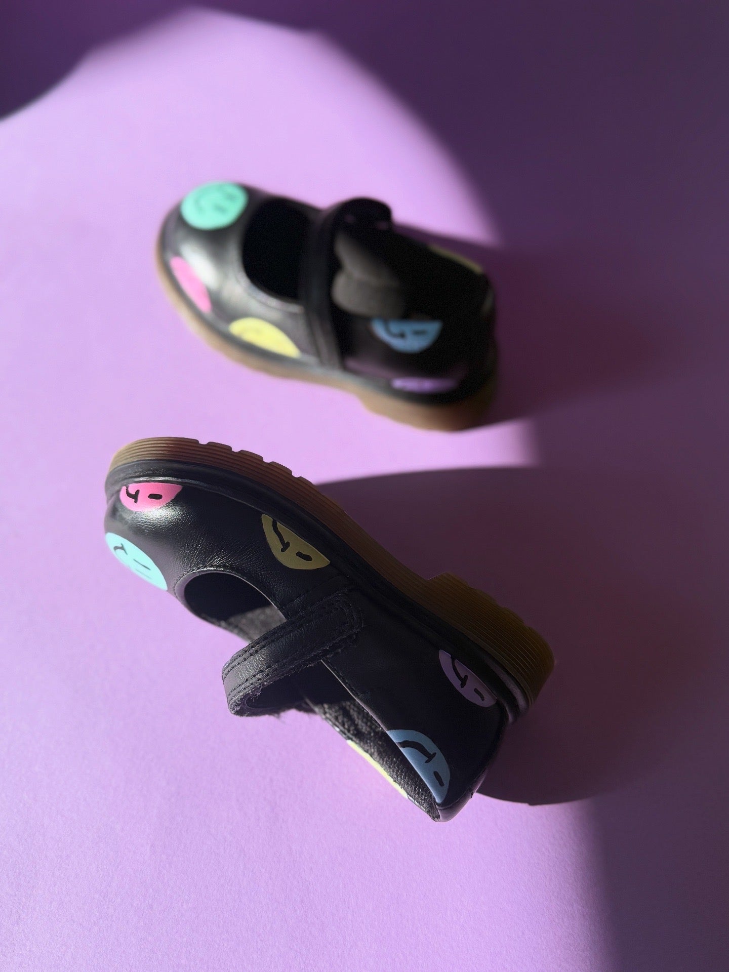 Dr. Martens Mary Jane Shoes (kids EU 23)
